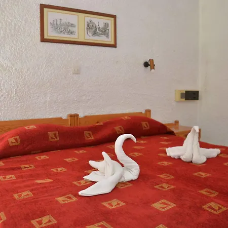 Hotel Benelux Kremasti (Rhodes)
