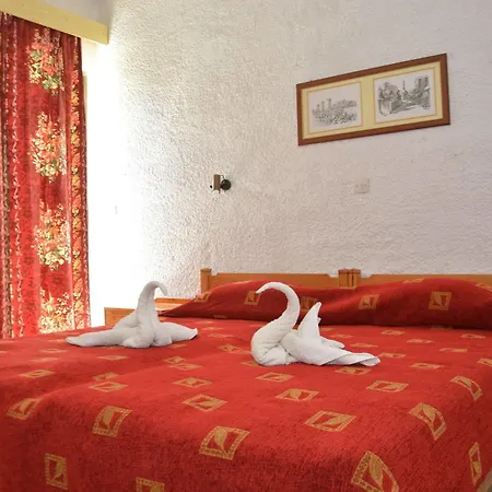Benelux Hotel Kremasti (Rhodes)