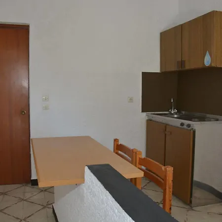 Hotel Benelux Kremasti (Rhodes)